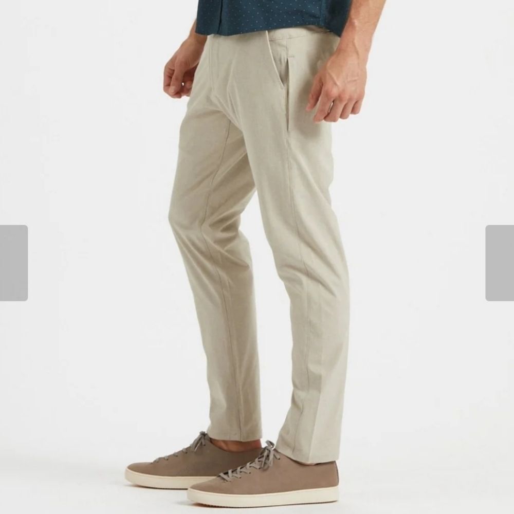 Vuori Aim Pants Khaki Mens 36